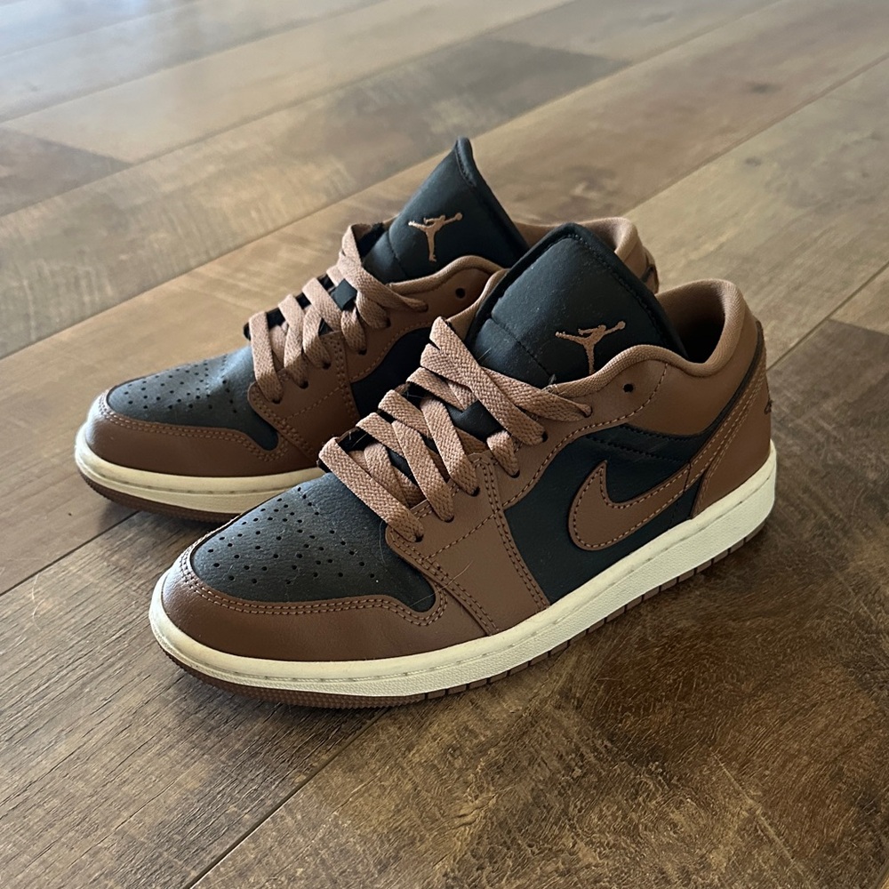 SOLD —- Jordan Women's Sneakers in Brown and Black